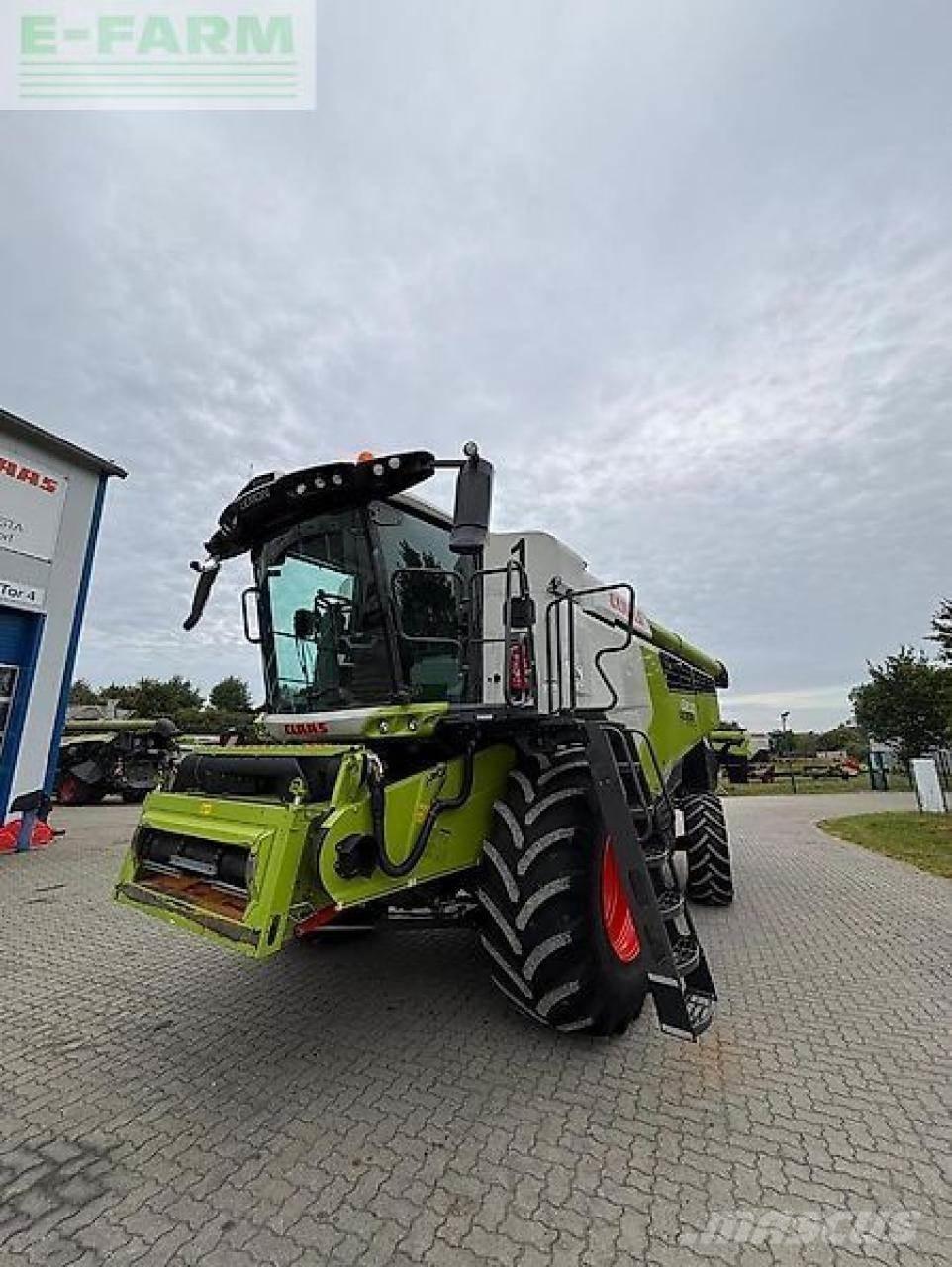 CLAAS lexion 6800 Kombinované zberacie stroje