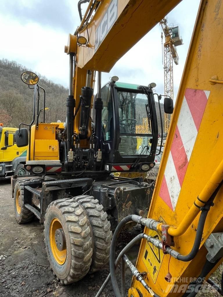JCB JS 175 W Kolesové rýpadlá