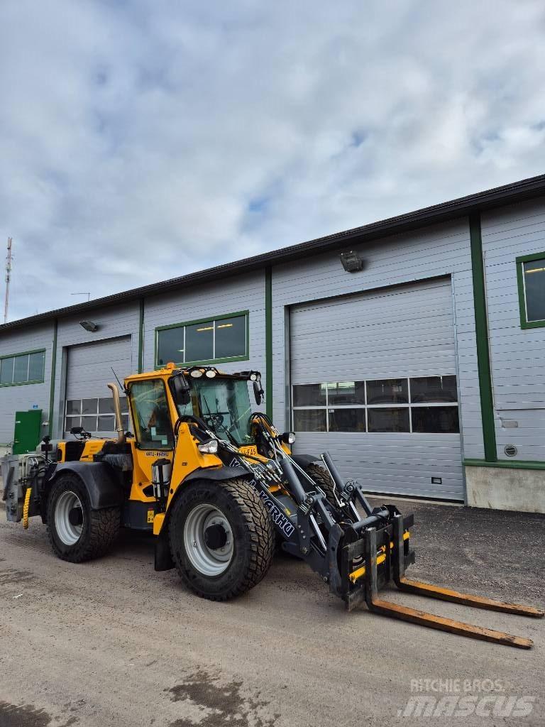 Wille 665 Kompaktné traktory