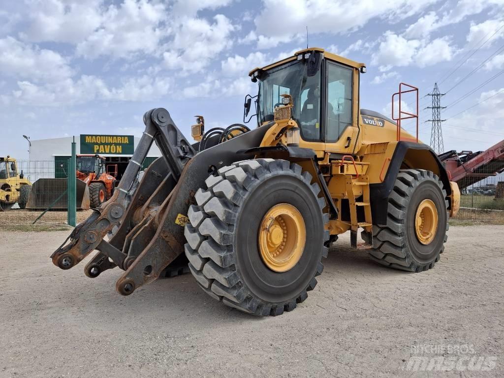 Volvo L 220 H Kolesové nakladače