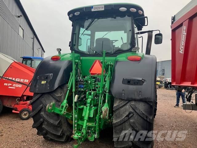 John Deere 7290 R Traktory