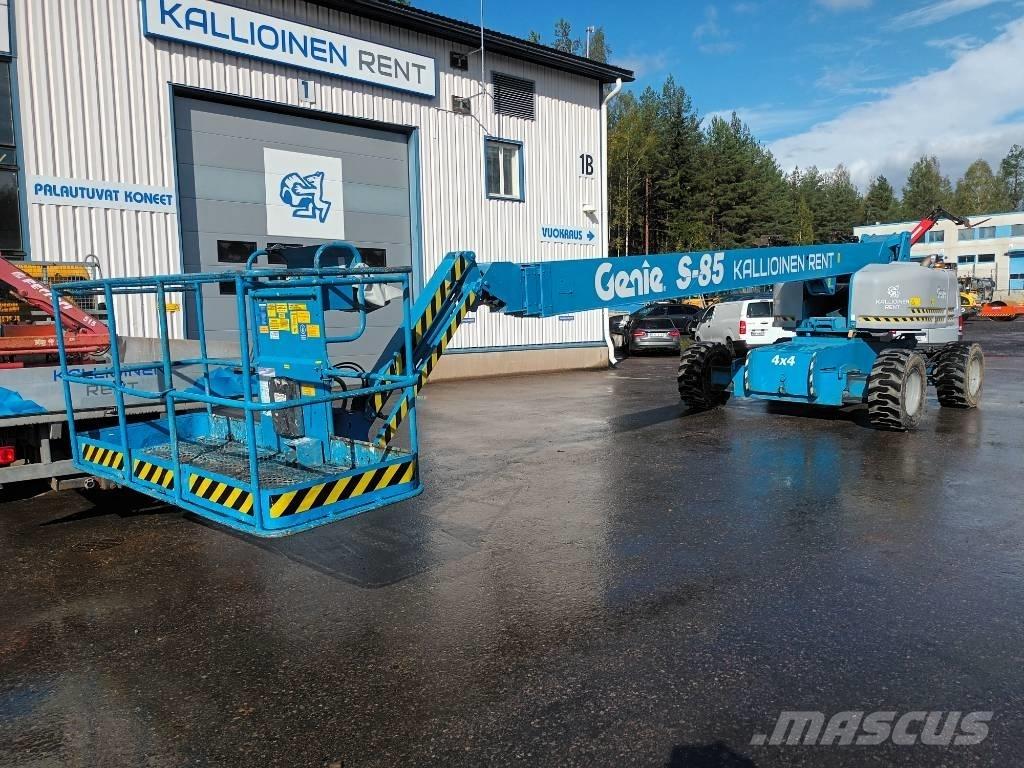 Genie S 85 Kĺbové plošiny