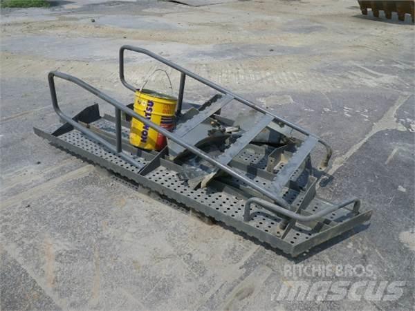 Hitachi ZX450-3 Pásové rýpadlá