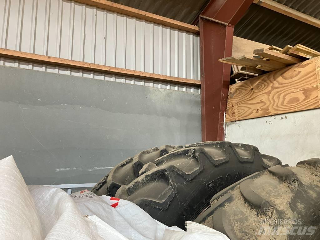  Ukent 520/85R50 Pneumatiky, kolesá a ráfiky