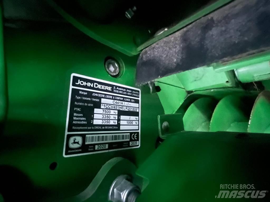 John Deere V451R Lisy na okrúhle balíky