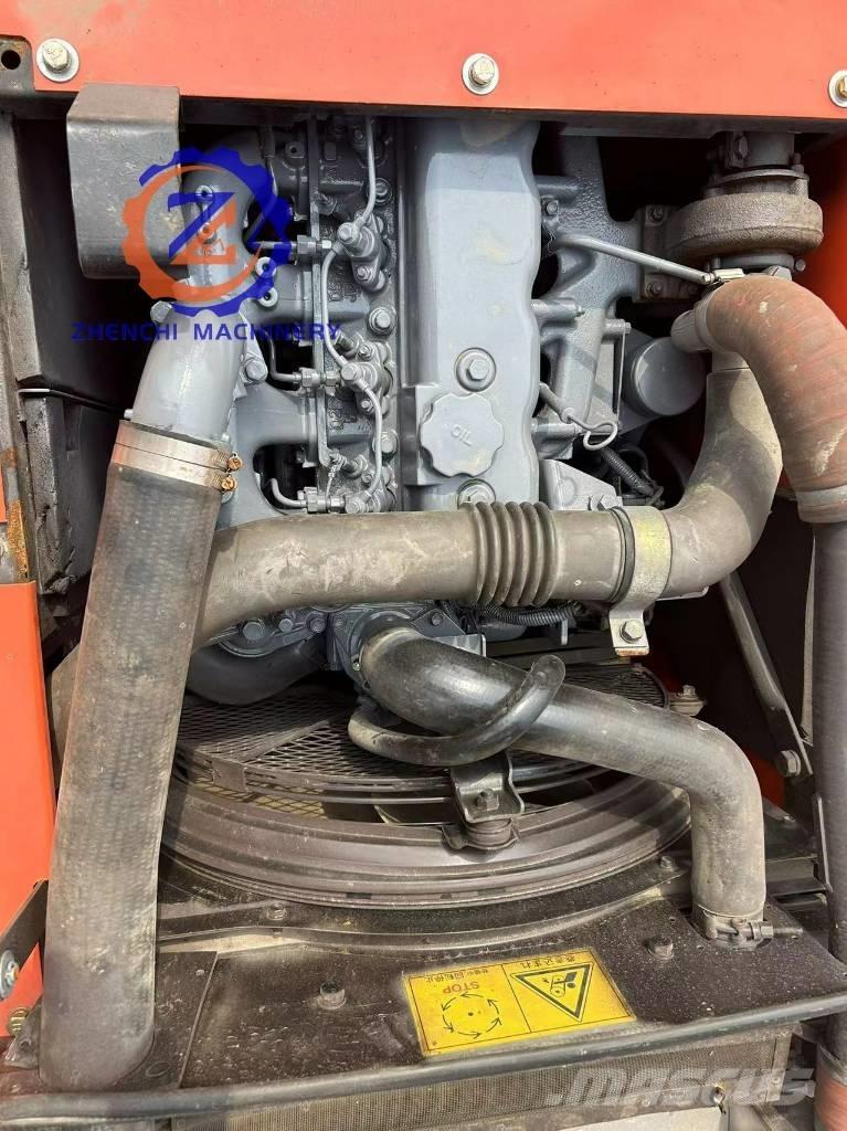 Hitachi ZX 120 Pásové rýpadlá