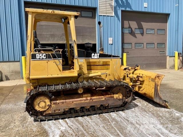 CAT D 5 C Pásové dozéry