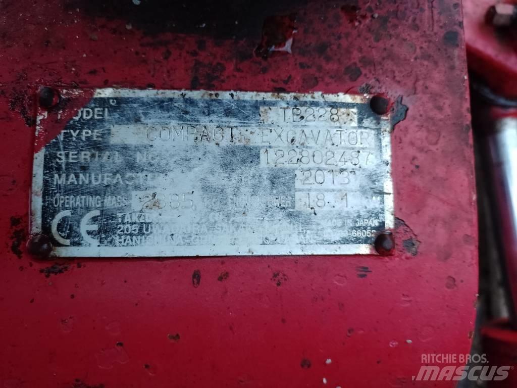 Takeuchi TB228 Mini rýpadlá < 7t