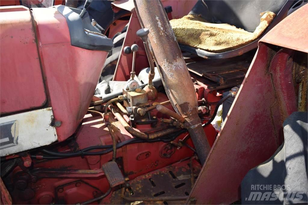 Case IH 383 Traktory