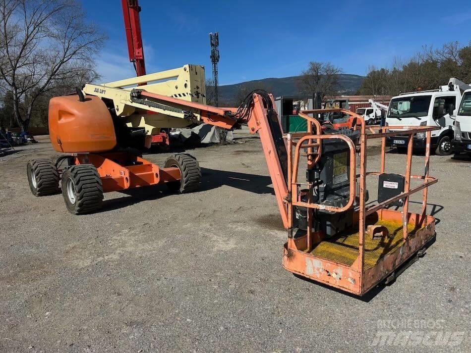JLG 510 AJ Kĺbové plošiny