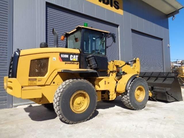 CAT 938M Kolesové nakladače