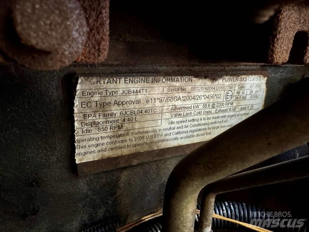 JCB 3 CX Rýpadlo-nakladače