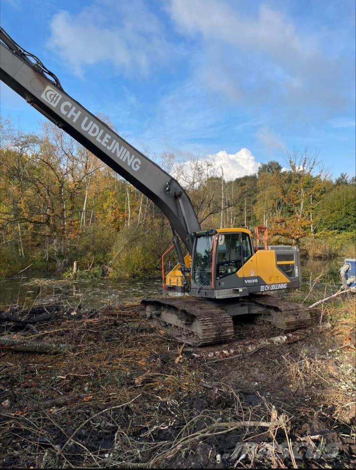 Volvo 250E LR Pásové rýpadlá