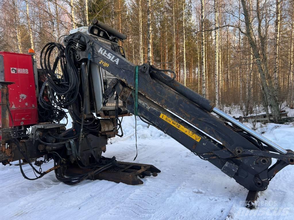 Kesla 2110T Lesnícke žeriavy