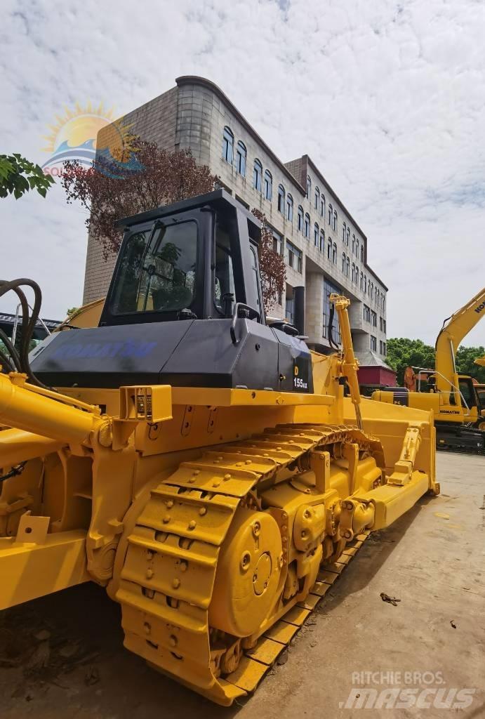 Komatsu D 155 AX Pásové dozéry