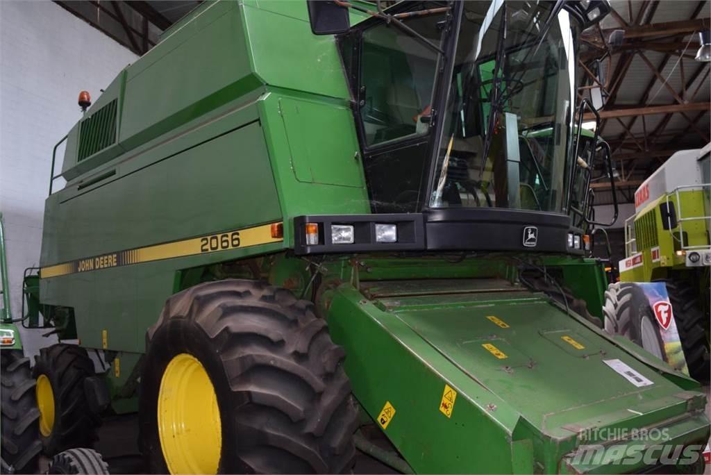 John Deere 2066 Kombinované zberacie stroje