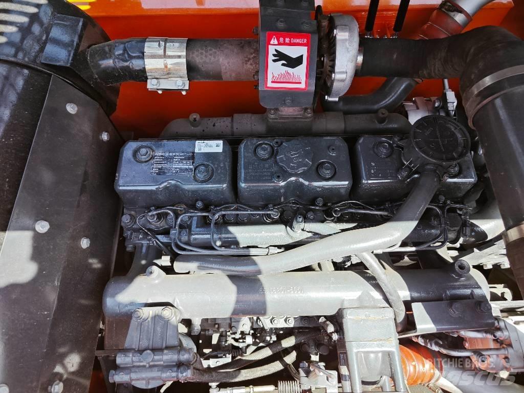 Doosan 225 LC Pásové rýpadlá