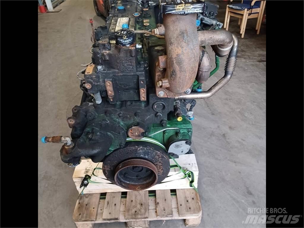 John Deere 6090 Motory