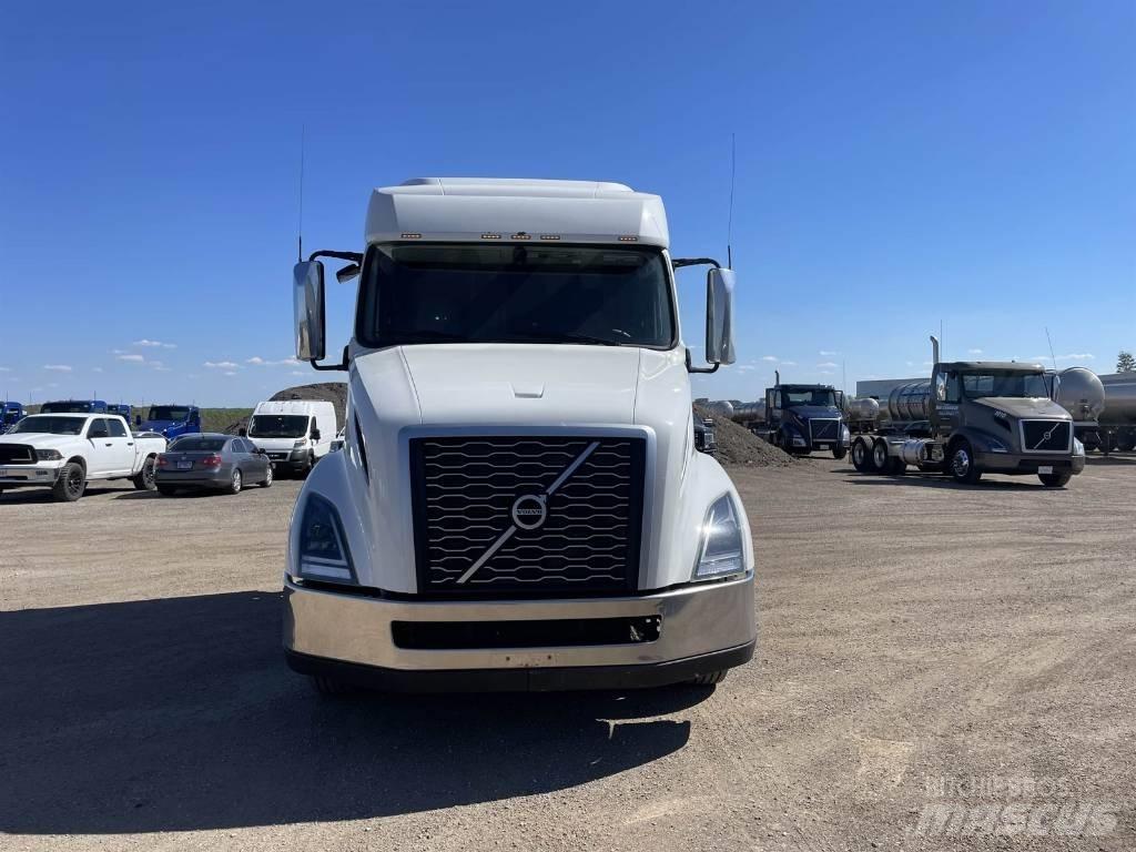 Volvo VNL 740 Ťahače