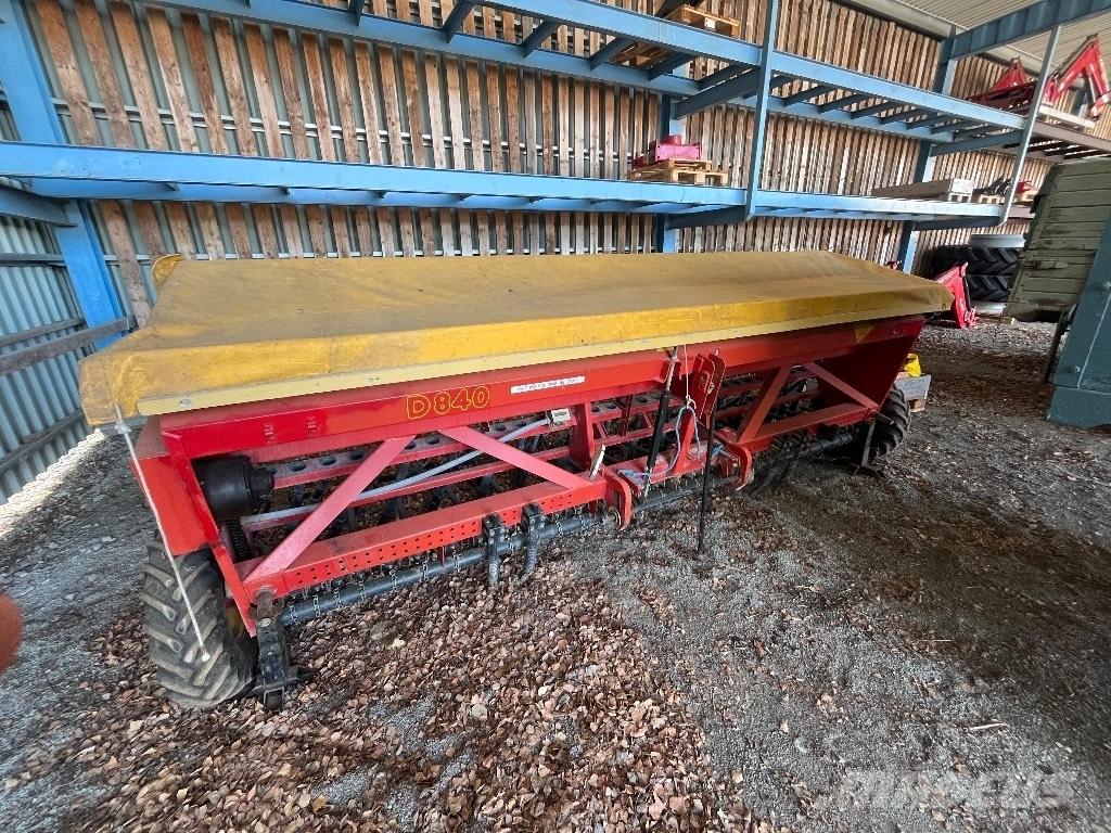 Överum D840 Mechanické sejačky