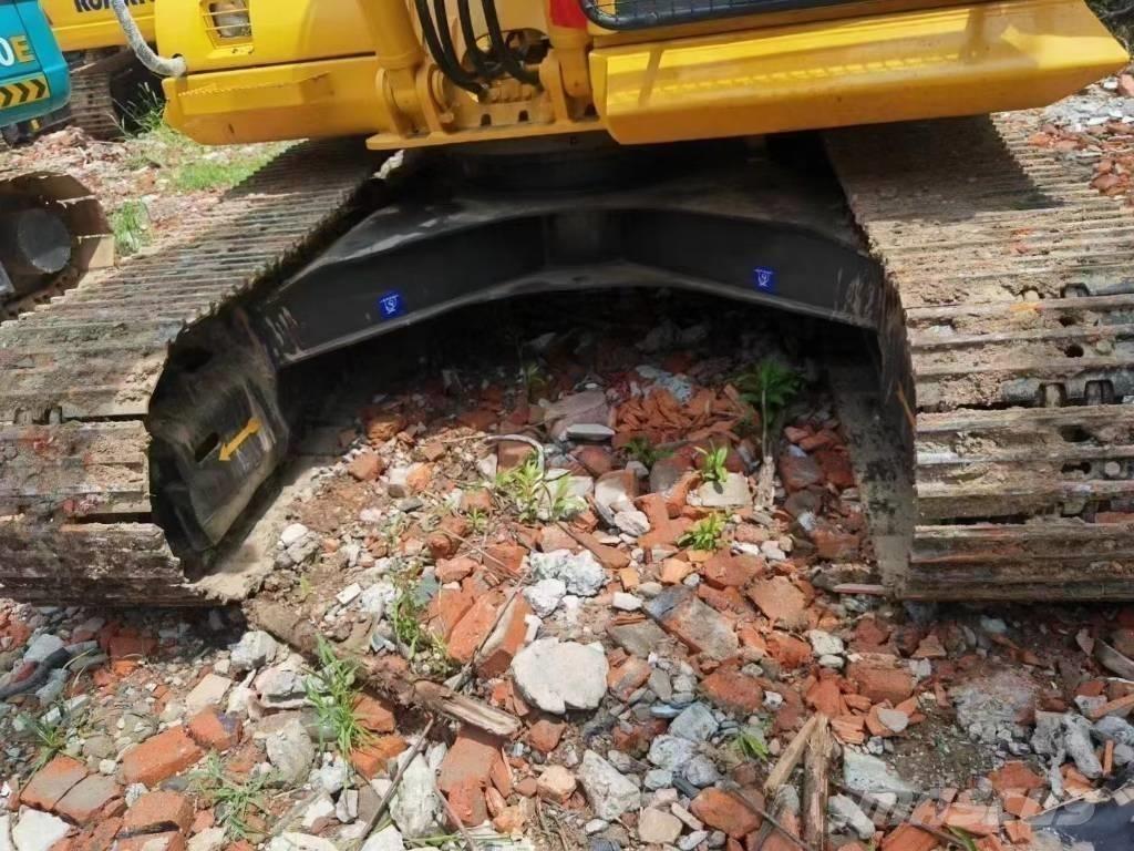 Komatsu PC 130 LC-7 Pásové rýpadlá