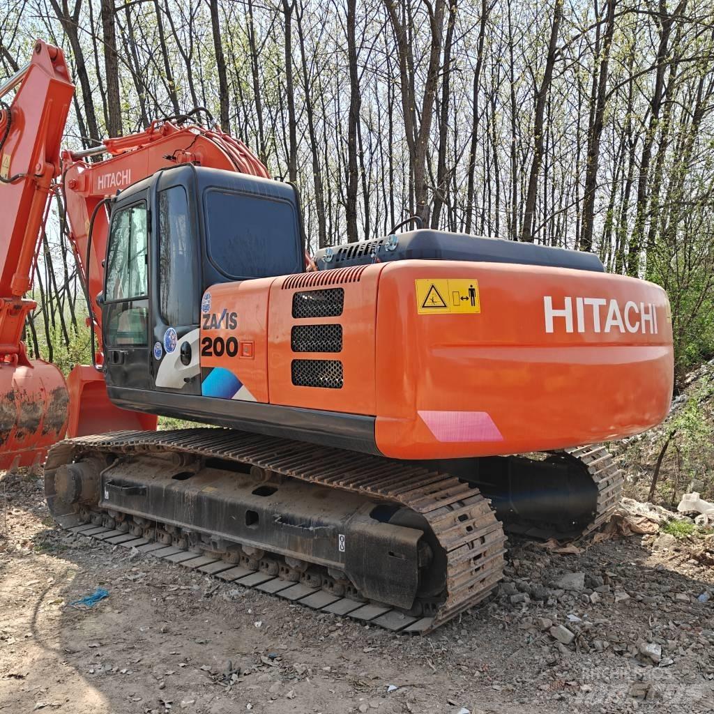 Hitachi 200-5G Pásové rýpadlá