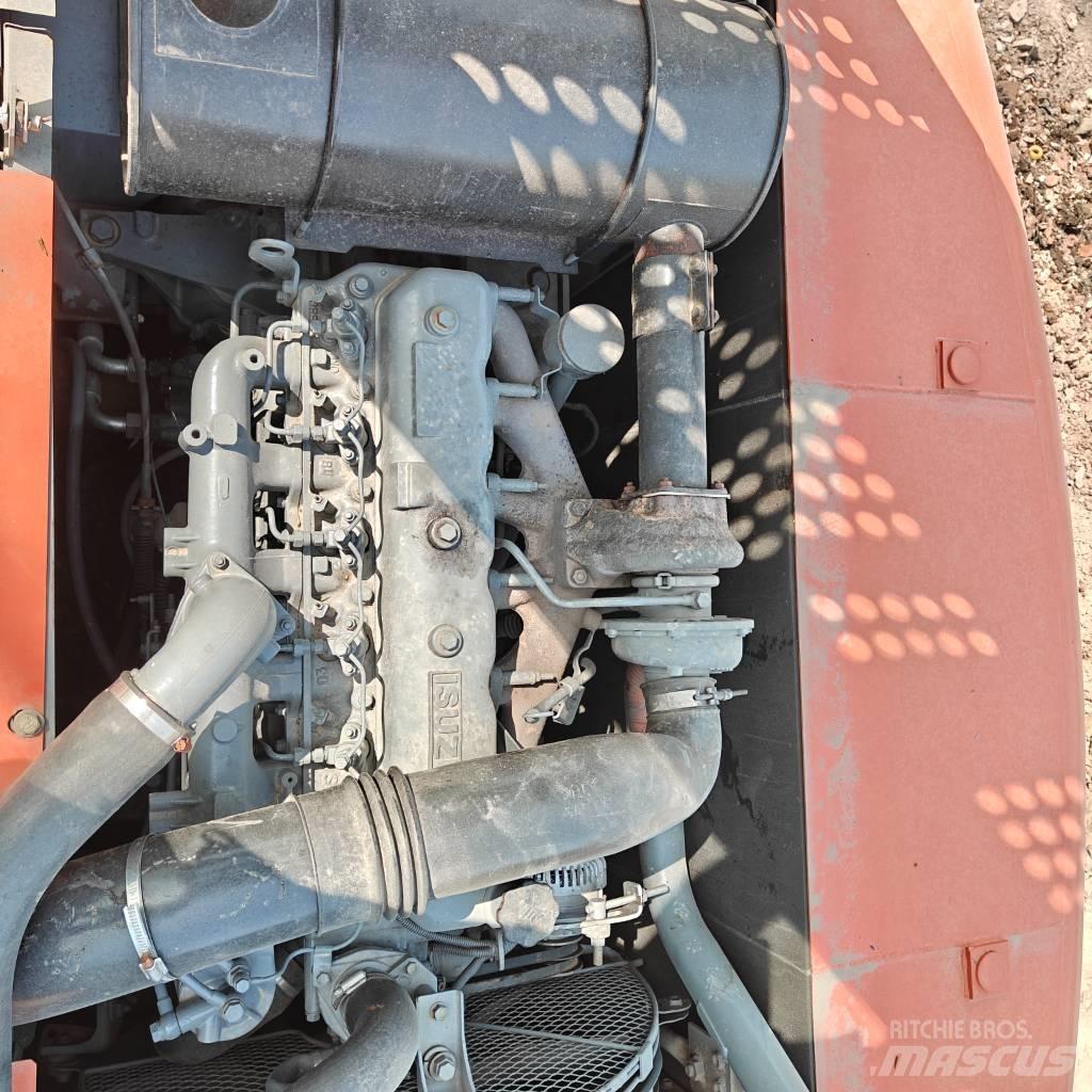 Hitachi 200-5G Pásové rýpadlá