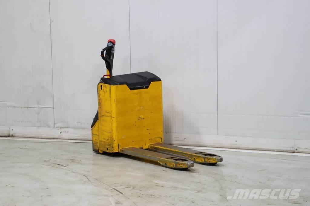 OM TL18 Nízkozdvižný vozík