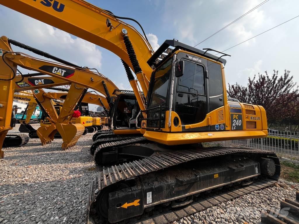 Komatsu PC 240 LC-8 Pásové rýpadlá