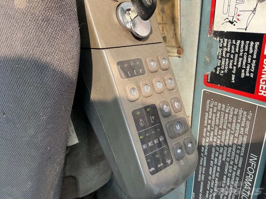 Hitachi EX300-3 Pásové rýpadlá