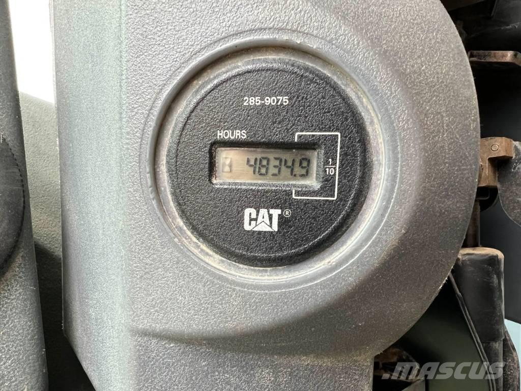 CAT CP74 Ťahačové valce