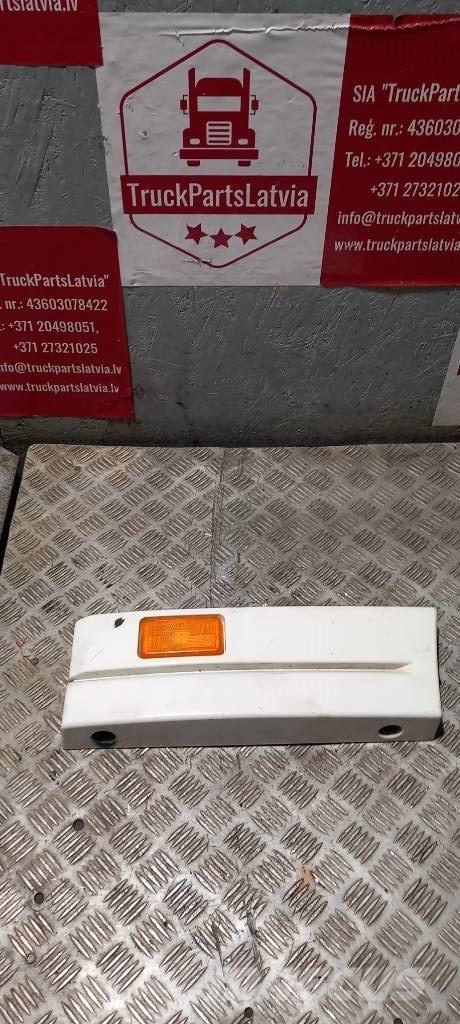 Scania G 400   1779118 Kabíny a interiér