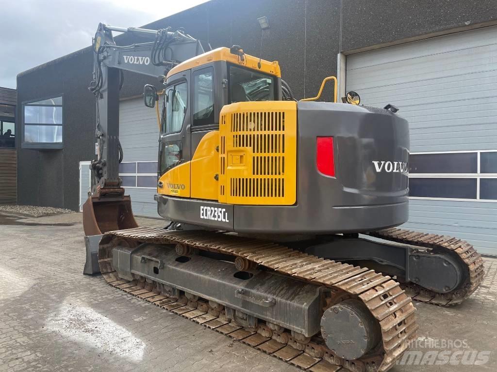 Volvo ECR235C Pásové rýpadlá
