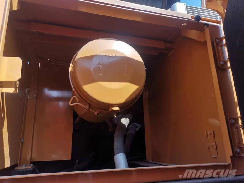 Sany SY 365 H Pásové rýpadlá