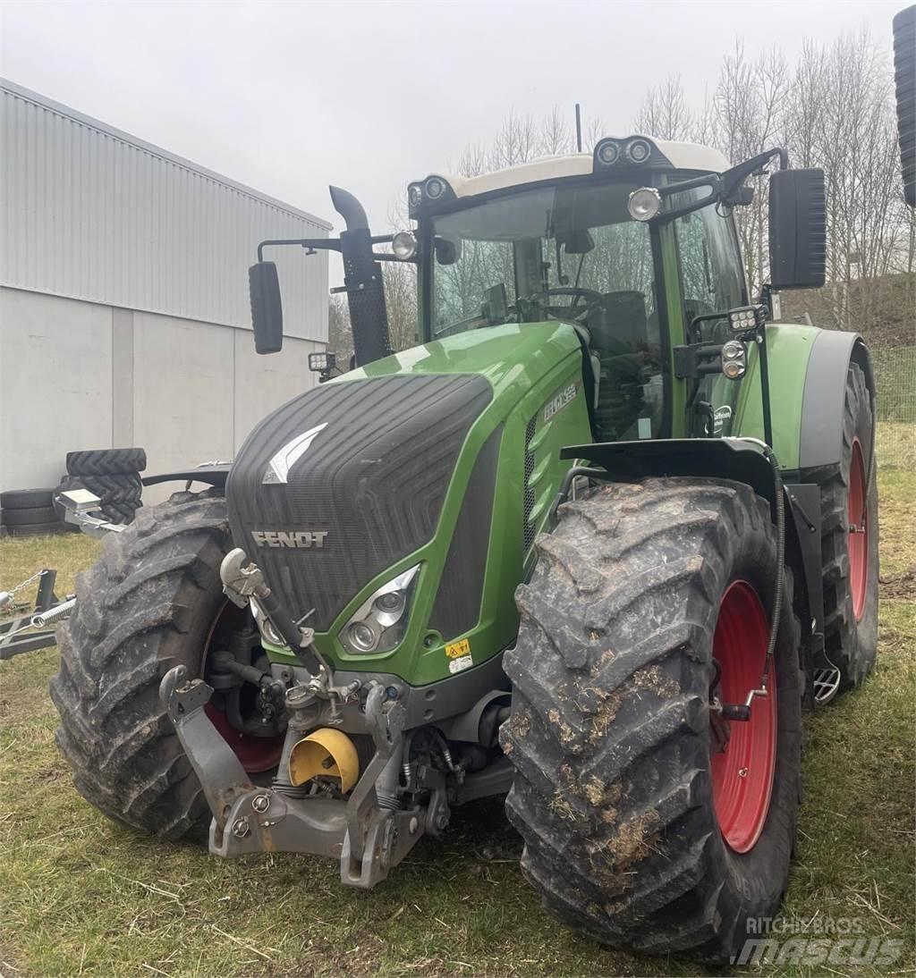 Fendt 933 Vario Traktory