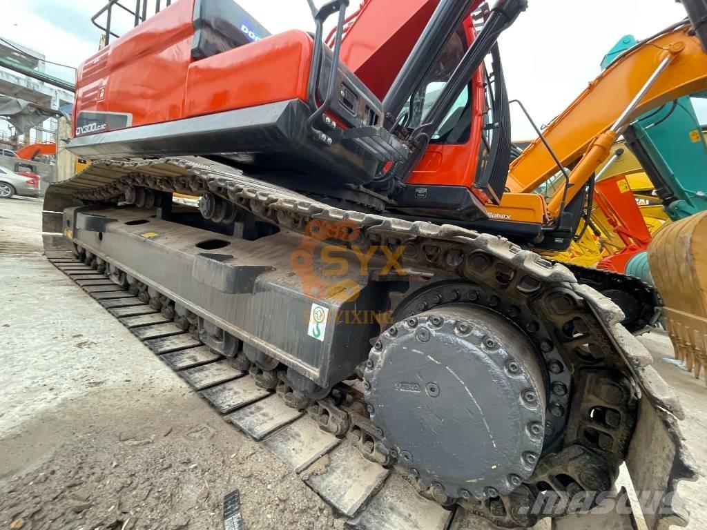 Doosan DX 300LC -9 Pásové rýpadlá