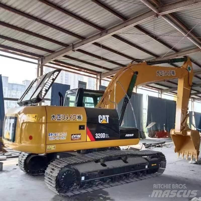 CAT 320 D Pásové rýpadlá