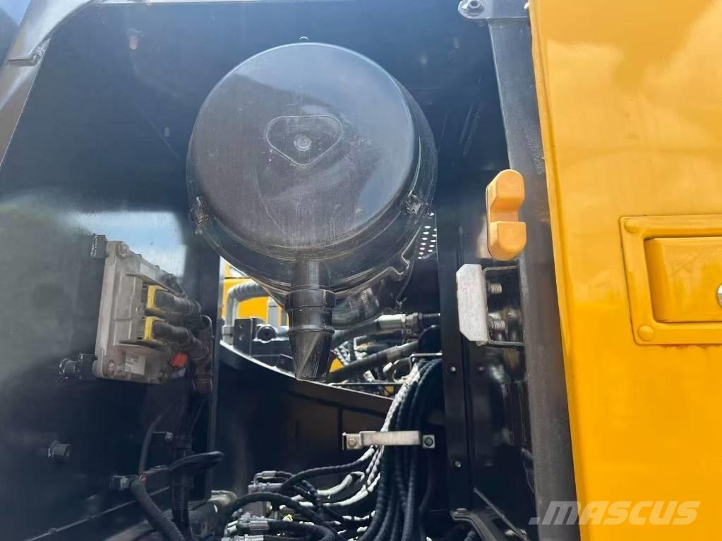 Volvo EC 290 Pásové rýpadlá