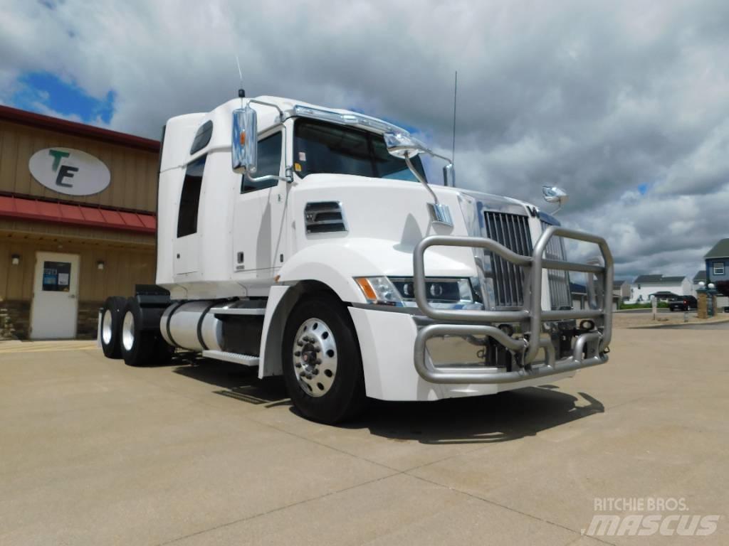 Western Star 5700 XE Ťahače