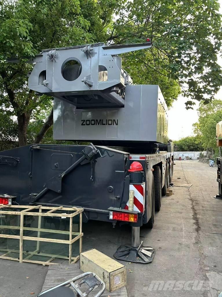 Zoomlion ZAT 2200 V Univerzálne terénne žeriavy
