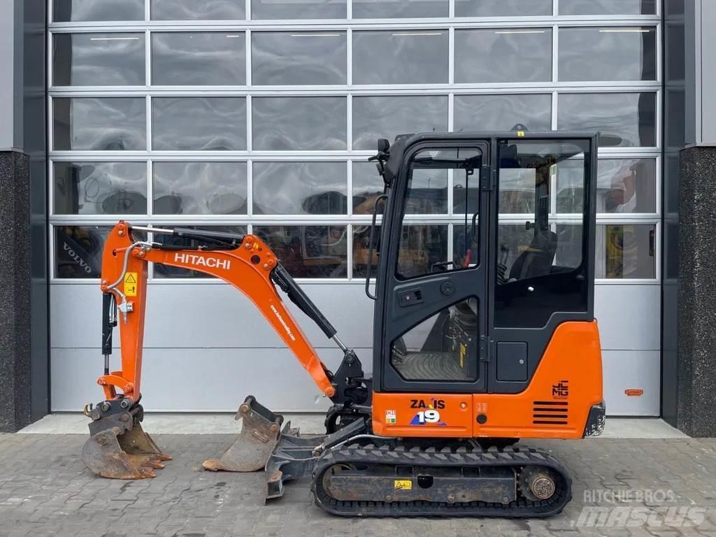 Hitachi ZX19-6 CR Mini rýpadlá < 7t