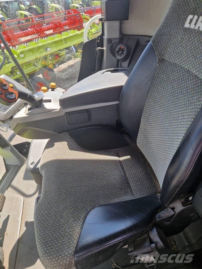 CLAAS Lexion 670 Kombinované zberacie stroje