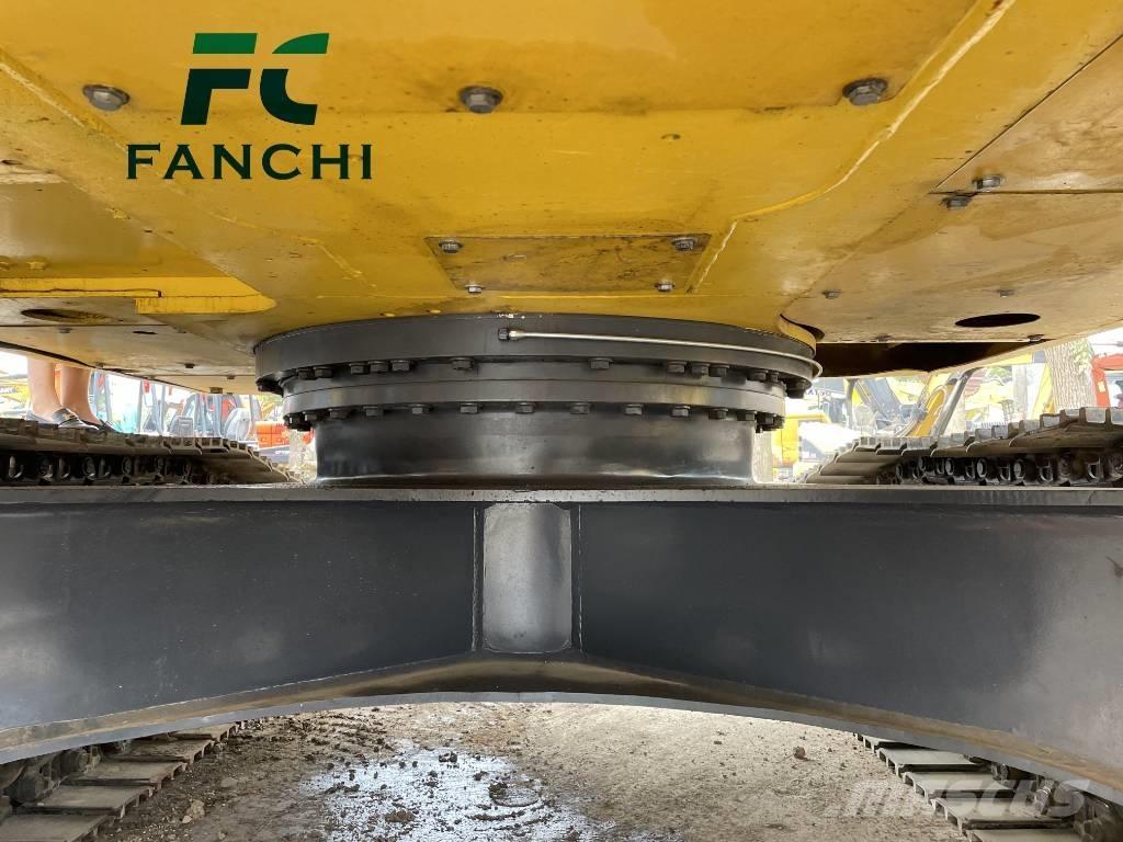 Komatsu PC 240 LC Pásové rýpadlá