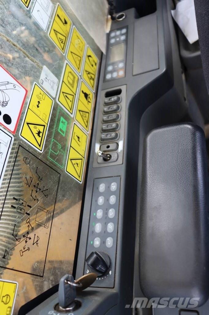 CAT 320 EL Pásové rýpadlá