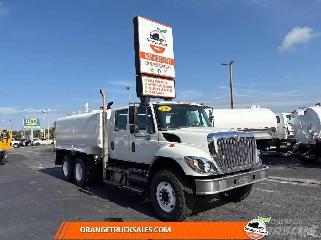 International 7400 Cisterny na vodu