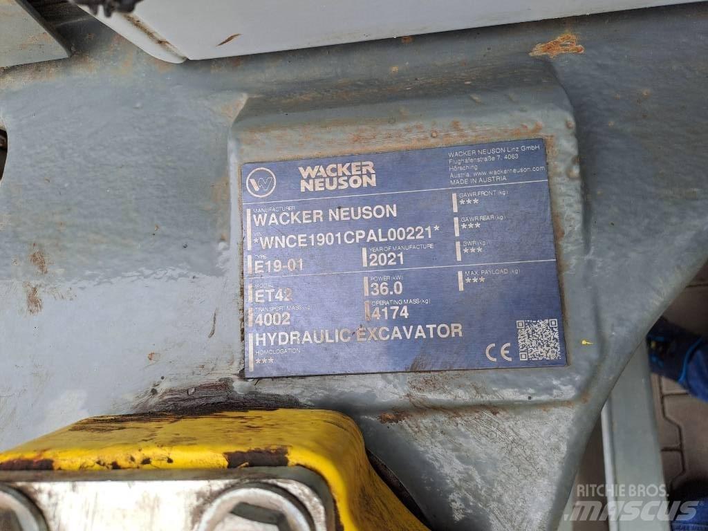 Wacker Neuson ET42 Pásové rýpadlá
