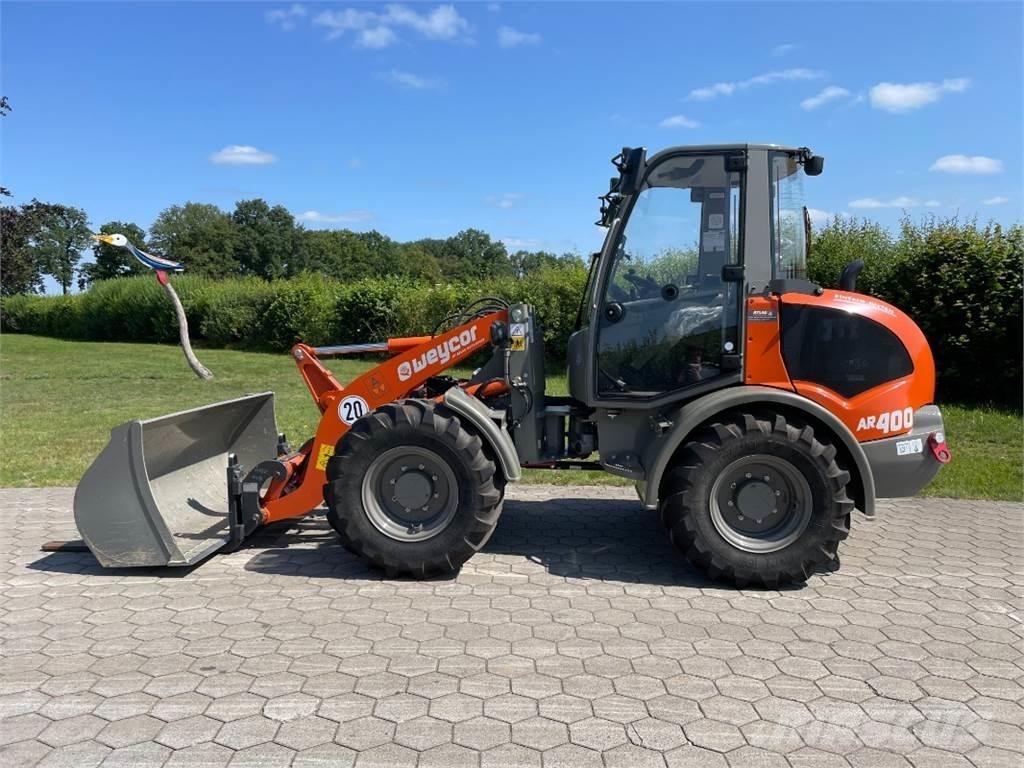 Atlas AR400 Kolesové nakladače