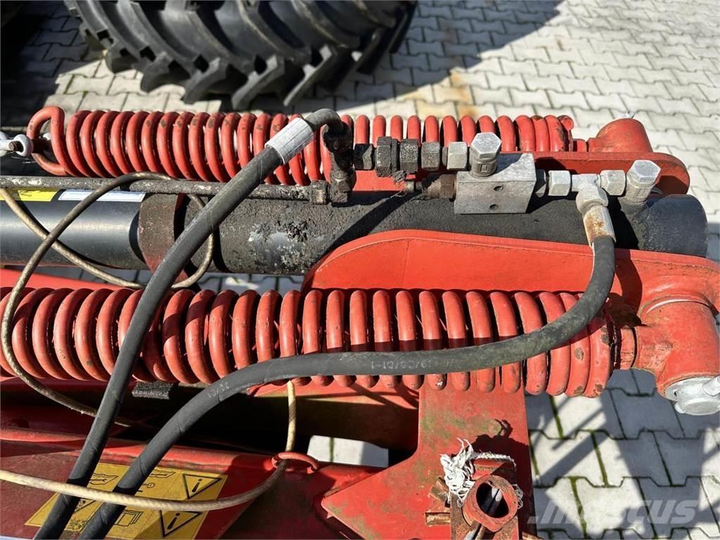 Niemeyer RO 275 Žacie stroje