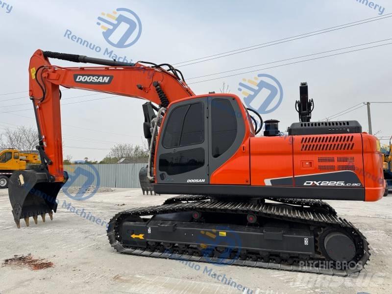 Doosan DX 225 LC-9C Pásové rýpadlá