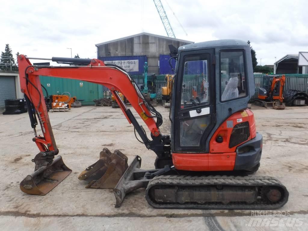 Kubota U 35-3 A Mini rýpadlá < 7t